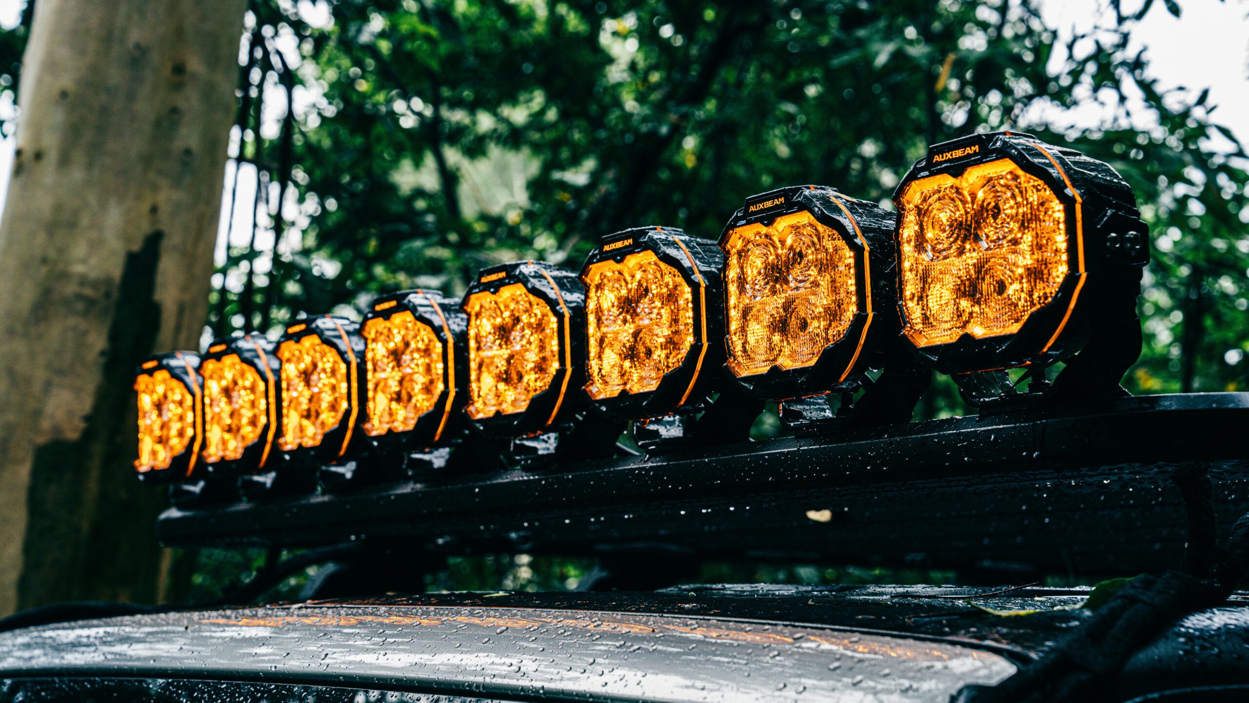 MASTER-T Series 5" Combo Beam Off-Road Lights with Dynamic Start-Up Amber Backlight - Image 2