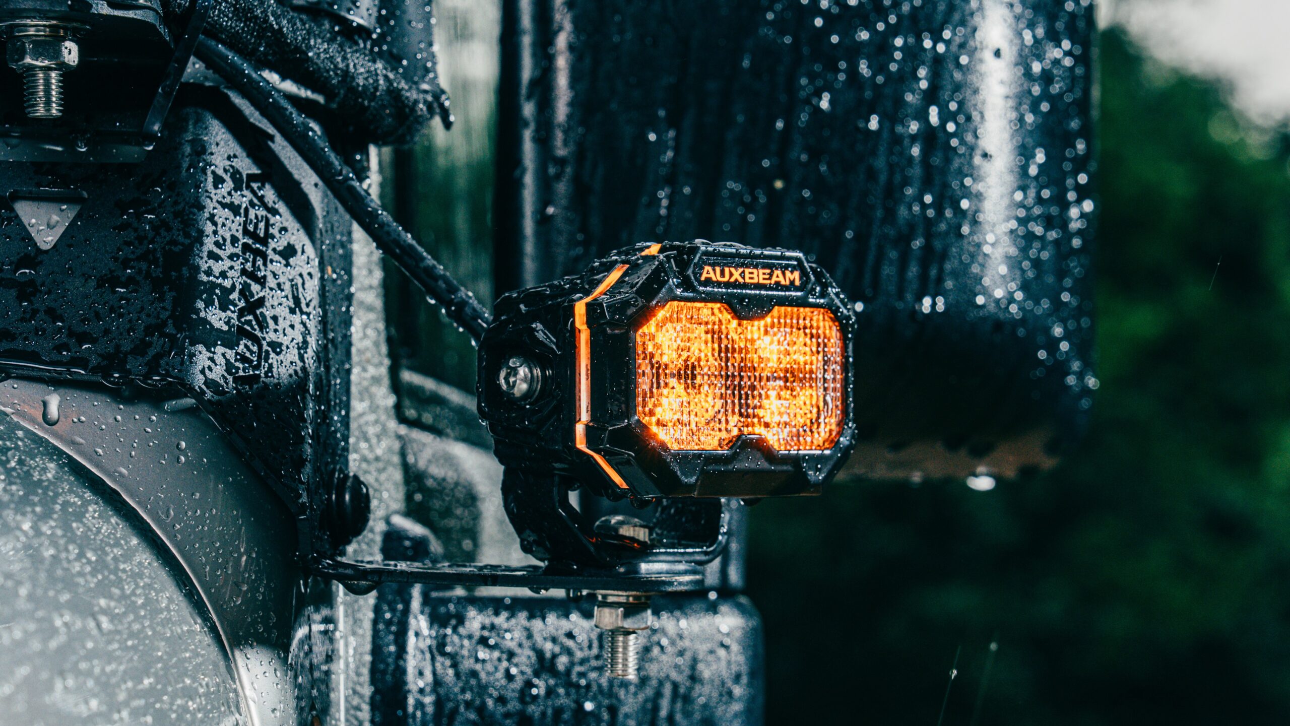 MASTER-T Series 3" Flood Beam Off-Road Lights with Amber Backlight — 2Pcs Pod Light / Without Black Covers - Image 2