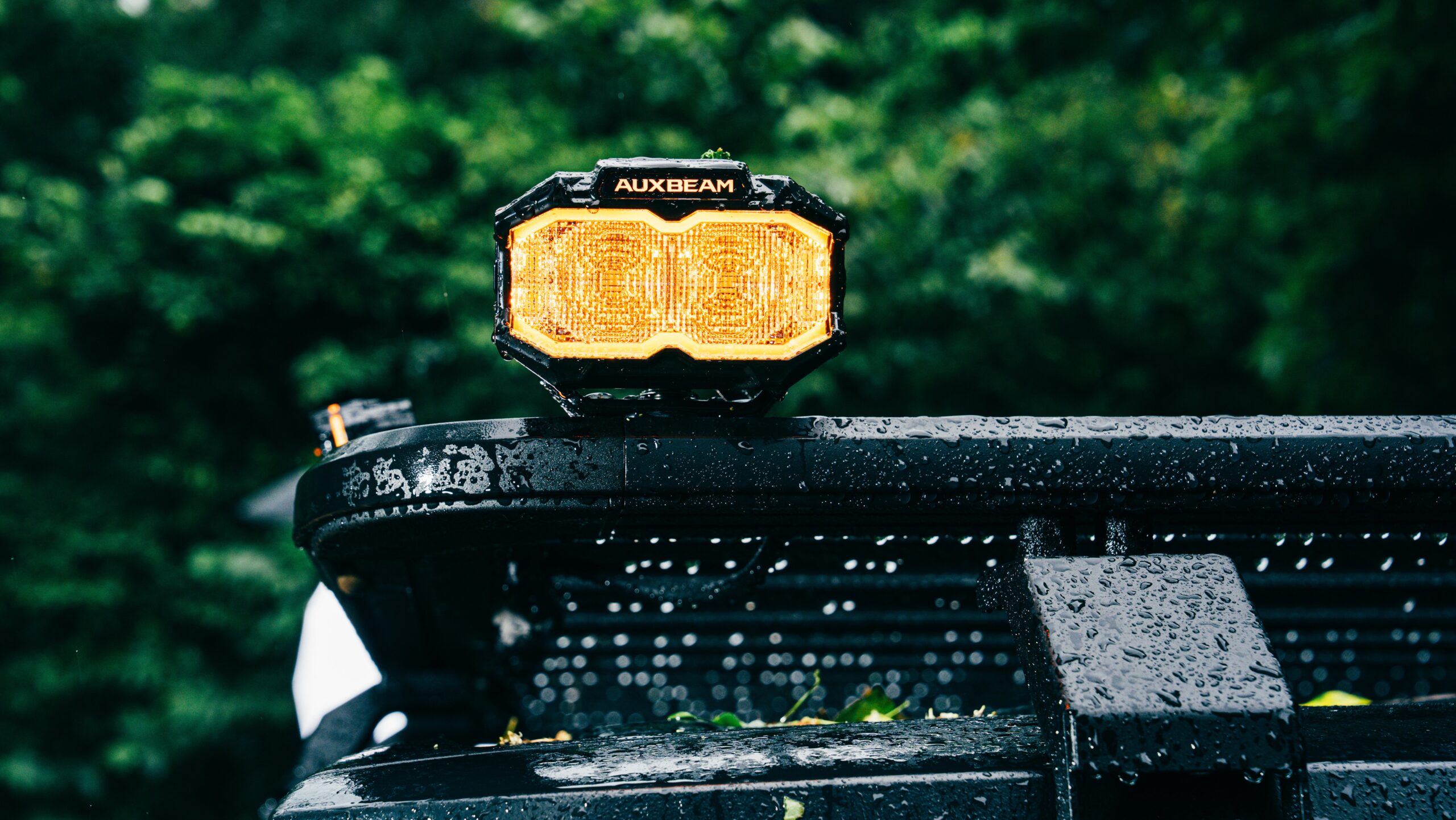MASTER-T Series 5" Flood Beam Off-Road Lights with Dynamic Start-Up Amber Backlight — 2Pcs Pod Light / Without Black Covers - Image 3