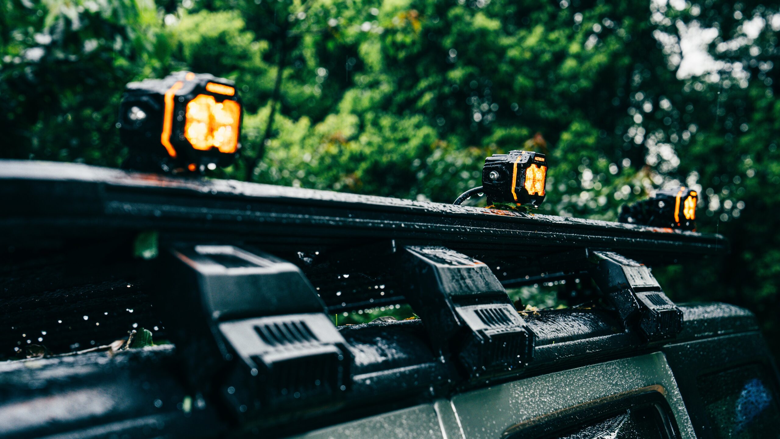 MASTER-T Series 3" Flood Beam Off-Road Lights with Amber Backlight — 2Pcs Pod Light / Without Black Covers - Image 3