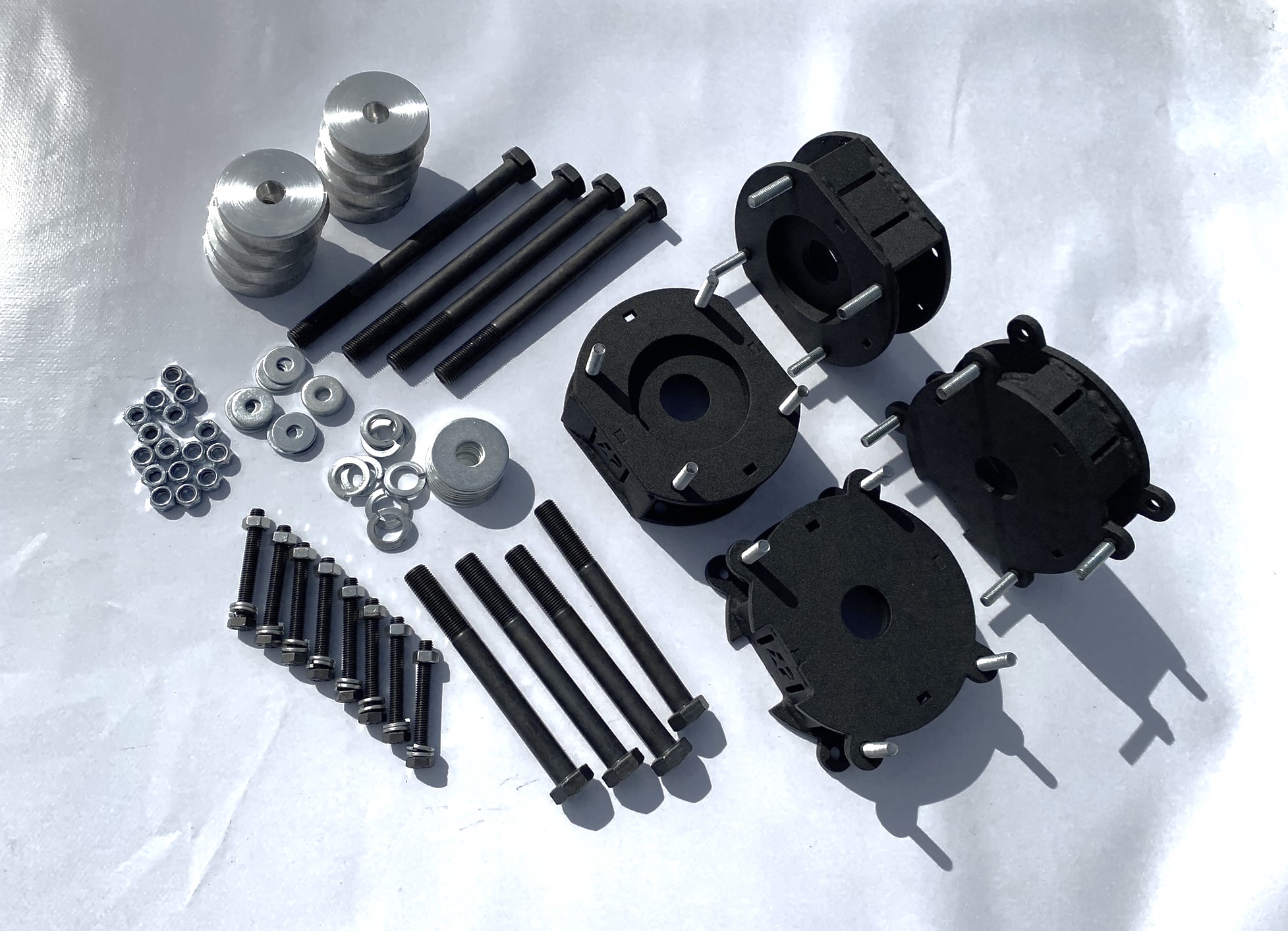 MBD4x4 2.5-inch steel-spring lift kit for Porsche Cayenne 955/957 2002–2010