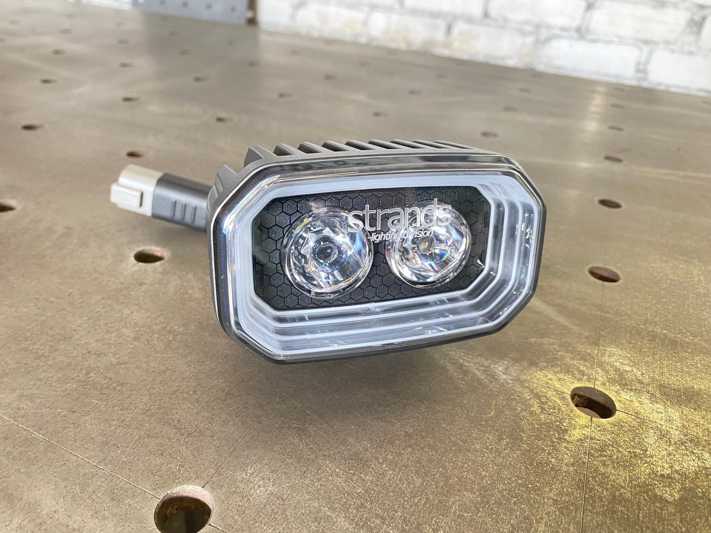 Strands LIGHT POD 4-Inch LED Driving Light - Image 2